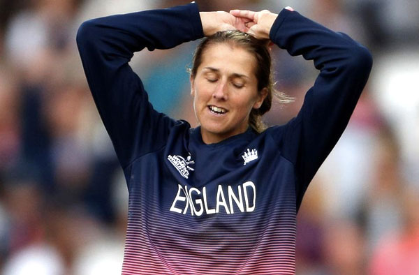 Jenny Gunn retires from International Cricket