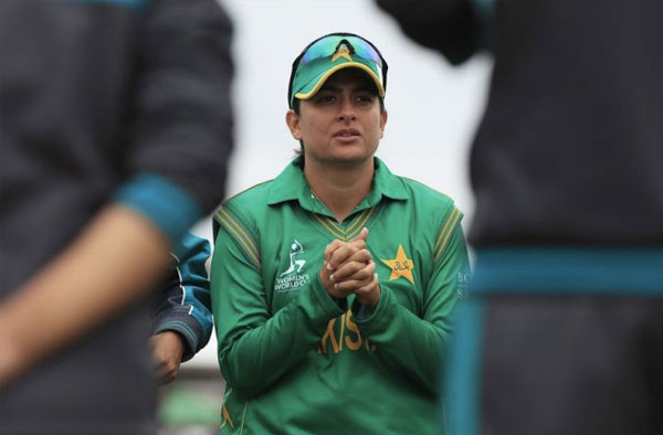 Sana Mir Retires