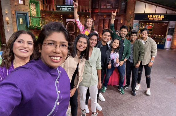 Harmanpreet, Yastika, Jhulan, Pooja, Sneh Shafali, Meghna invited on Kapil Sharma Show. PC: Twitter