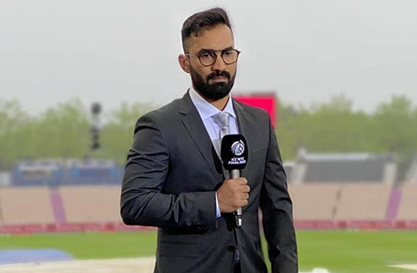 Dinesh Karthik Praises WPL's Impact on Women's Cricket Growth