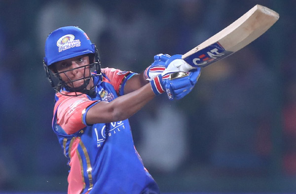 Harmanpreet Kaur's 95 in just 48 guides Mumbai Indians to playoffs