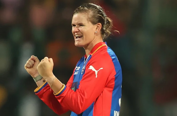 All-round brilliance from Jess Jonassen lead Delhi Capitals to 3rd straight win, Gujarat lose 4 in a row