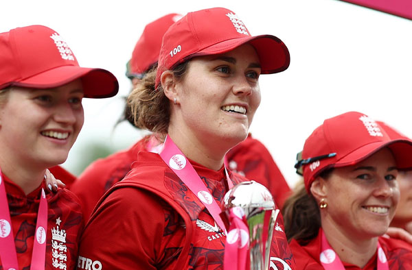 Can England Regain and Keep the Top Spot in the Women’s ODI Rankings?