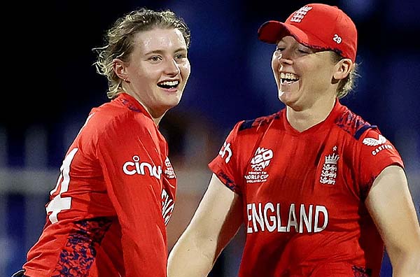 "Charlie Dean is one of your best five bowlers and she needs to play," Heather Knight