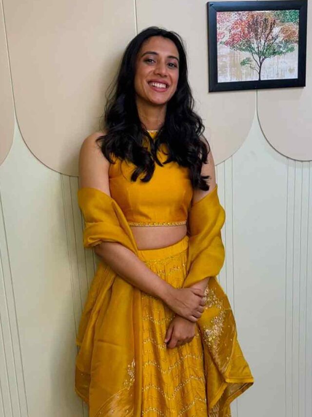 See Pictures: Smriti Mandhana’s Traditional Fashion Moments You Can’t Miss